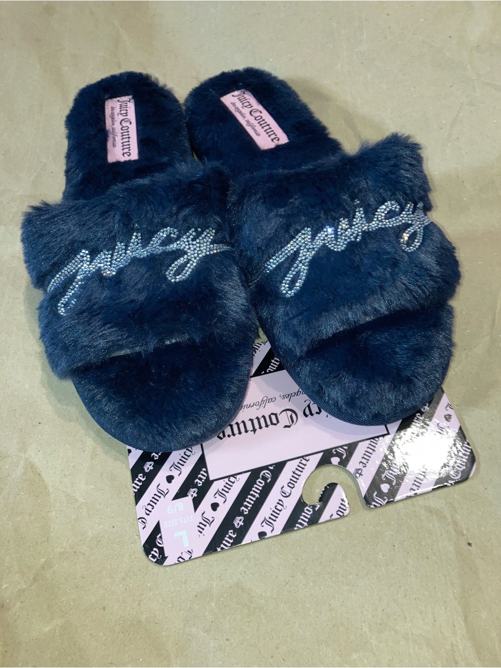 Juicy couture slippers
